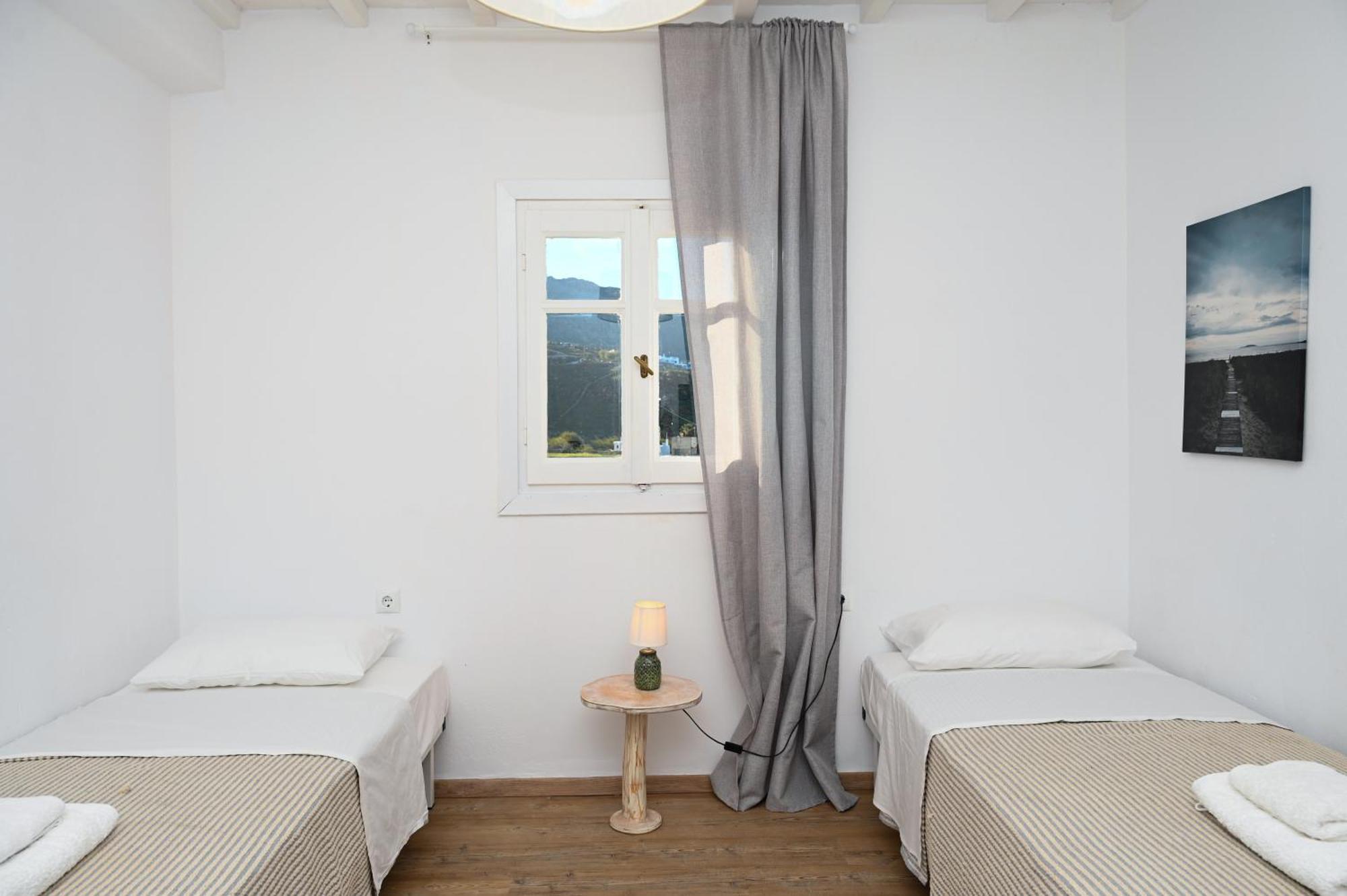 Mz Mykonos Rock Apartment *