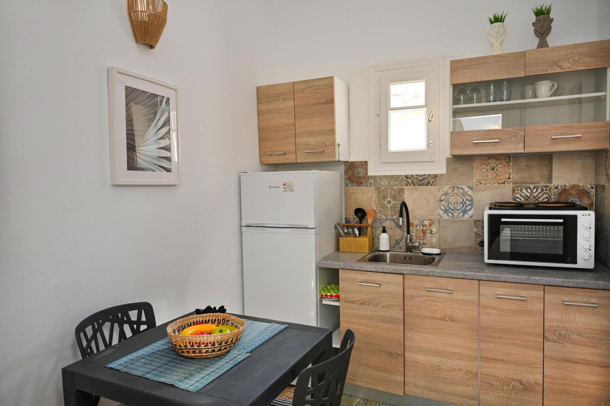 Mz Mykonos Rock Apartment *