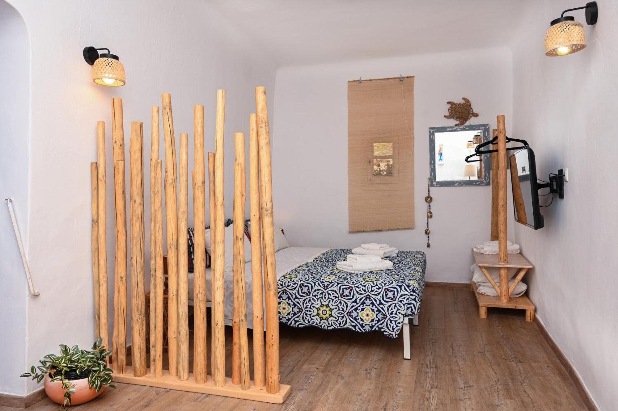 Mz Mykonos Rock Apartment